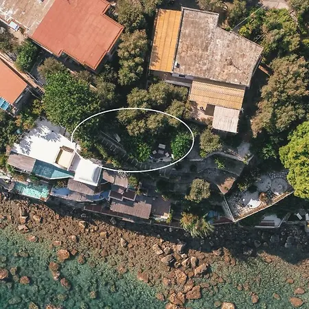 A Con Giardino E Discesa A Mare * Nerano